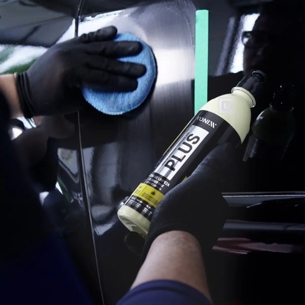 Cera Líquida Limpadora Automotiva Carnaúba Plus 1,5 L Vonixx